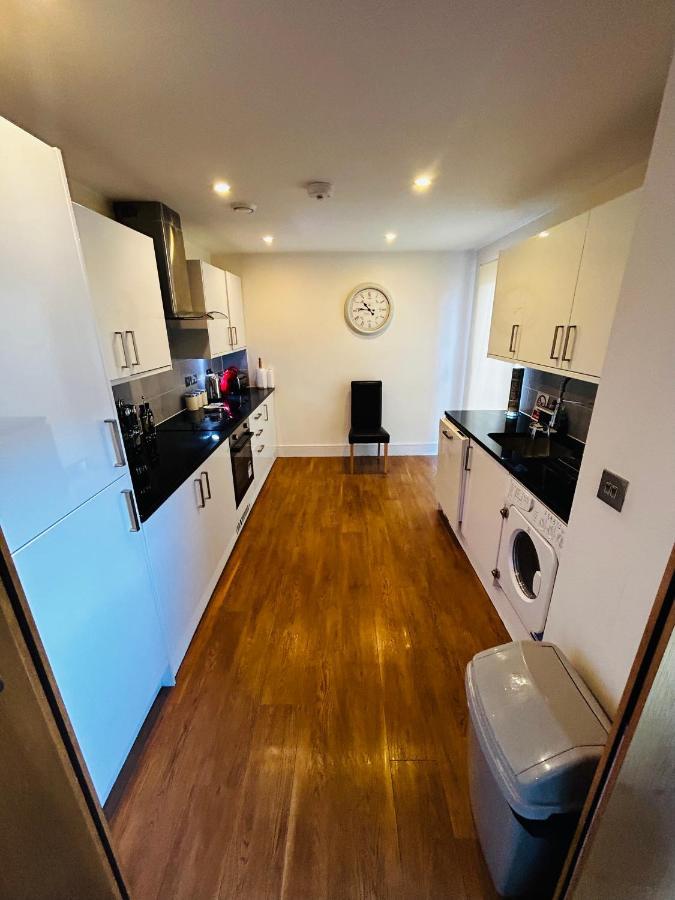 Spacious 3-Bed 3-Bath Luxury Apartment With Balcony Hyde Park Londres Exterior foto