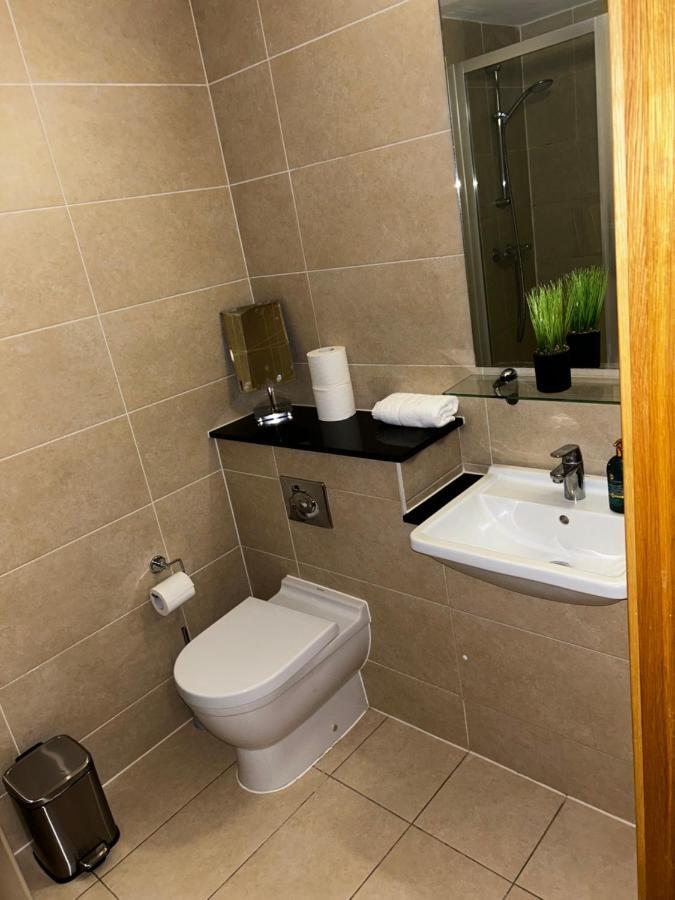 Spacious 3-Bed 3-Bath Luxury Apartment With Balcony Hyde Park Londres Exterior foto